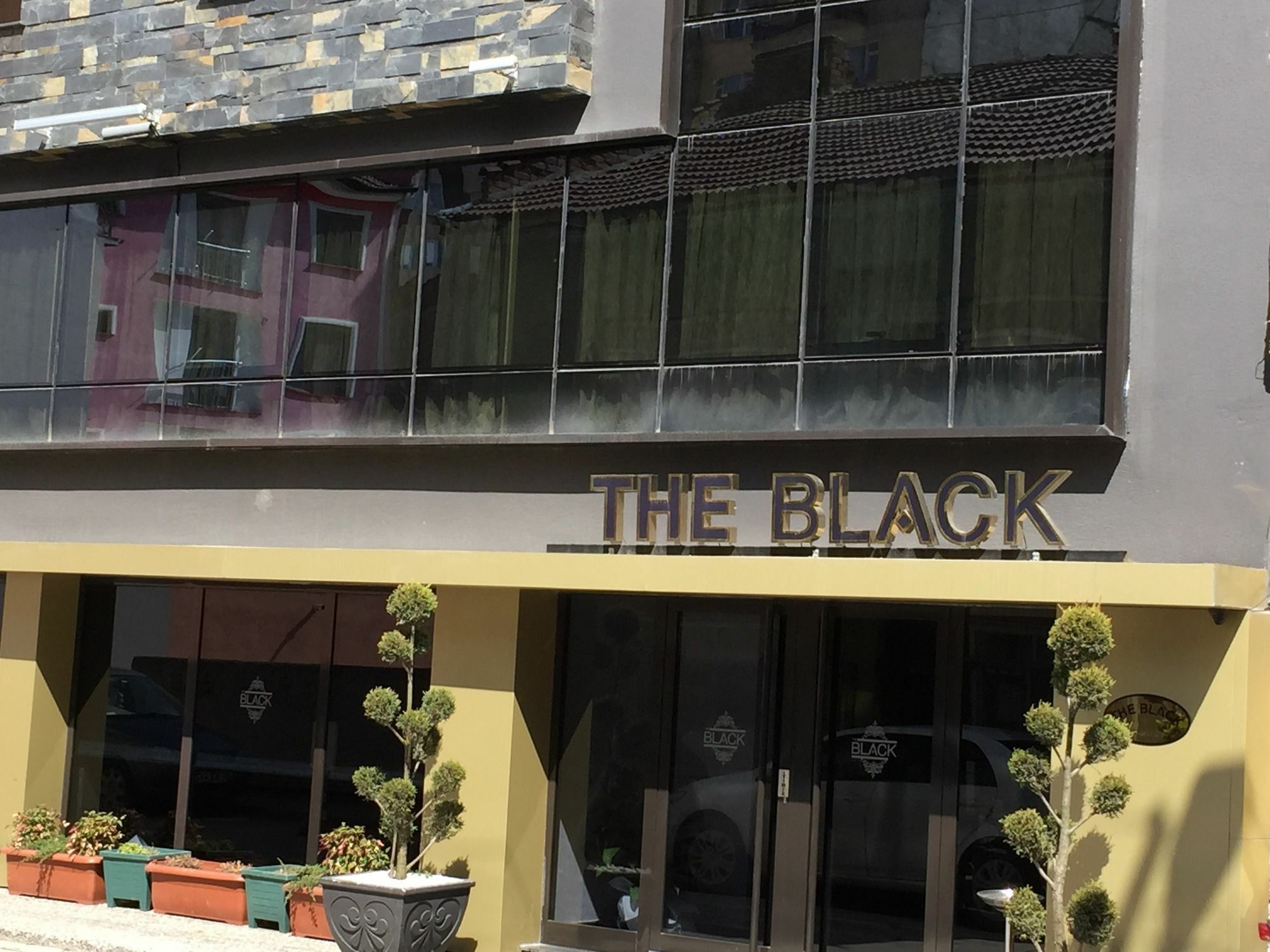 The Black Hotel เอสเกซีเฮียร์ ภายนอก รูปภาพ